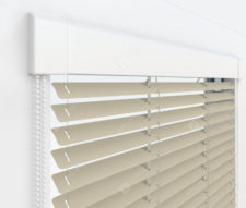 Жалюзи Изотра 16 мм на пластиковые окна - цвет бежевый