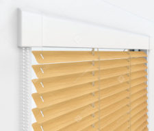 Жалюзи Изотра 25 мм на пластиковые окна - цвет 772-082