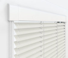 Жалюзи Изотра 25 мм на пластиковые окна - цвет 84